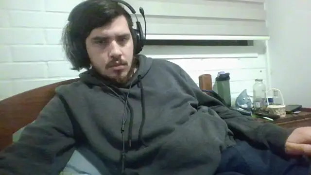 hung weeb online show from 25, 6, 2026