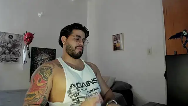 Snapshot of _Coddygold_ chatting on 23, 1, 2025 Coddygold online show from 23, 1, 2025