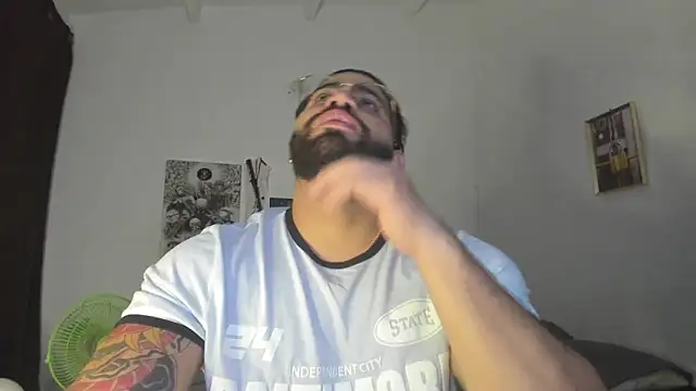 Snapshot of _Coddygold_ chatting on 6, 2, 2025 Coddygold online show from 6, 2, 2025