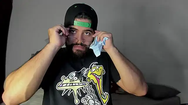 Snapshot of _Coddygold_ chatting on 22, 2, 2025 Coddygold online show from 22, 2, 2025