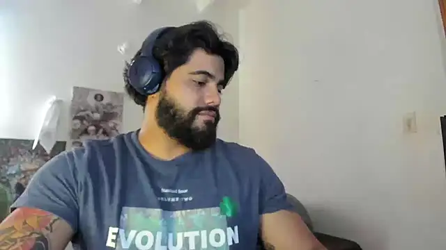 Snapshot of _Coddygold_ chatting on 13, 3, 2025 Coddygold online show from 13, 3, 2025