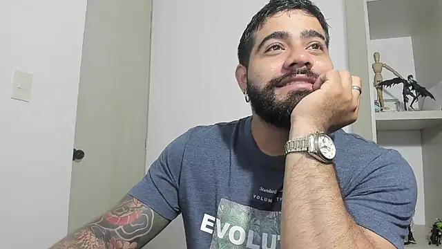 Snapshot of _Coddygold_ chatting on 26, 9, 2025 Coddygold online show from 26, 9, 2025