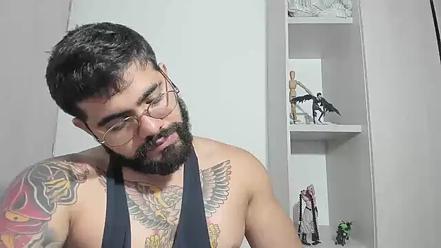 Snapshot of _Coddygold_ chatting on 30, 9, 2025 Coddygold online show from 30, 9, 2025