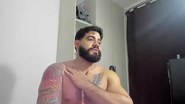 Snapshot of _Coddygold_ chatting on 10, 10, 2025 Coddygold online show from 10, 10, 2025