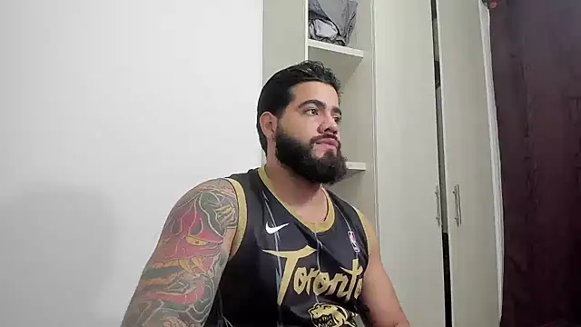 Snapshot of _Coddygold_ chatting on 7, 11, 2025 Coddygold online show from 7, 11, 2025