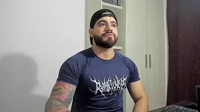 Snapshot of _Coddygold_ chatting on 18, 11, 2025 Coddygold online show from 18, 11, 2025