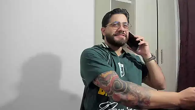 Snapshot of _Coddygold_ chatting on 29, 11, 2025 Coddygold online show from 29, 11, 2025