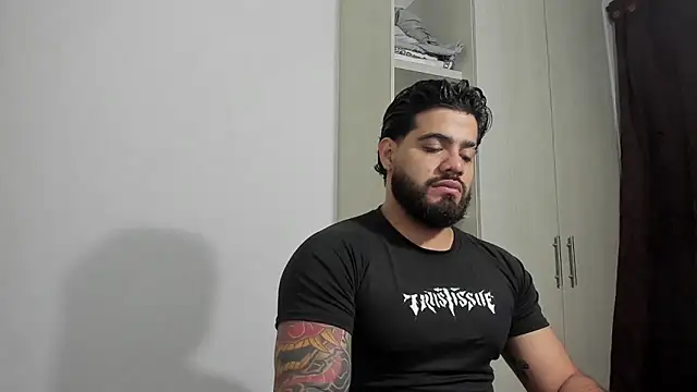 Snapshot of _Coddygold_ chatting on 15, 12, 2025 Coddygold online show from 15, 12, 2025