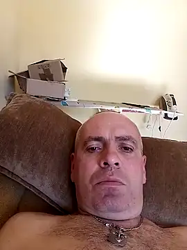 Snapshot of Robertvirt chatting on 22, 9, 2025 Robertvirt online show from 22, 9, 2025