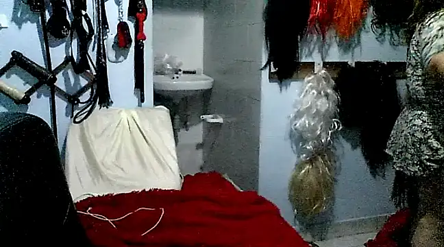 squirt322bbw online show from 12, 2, 2025