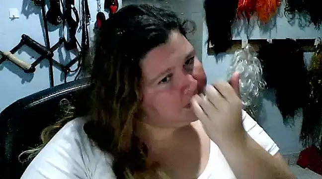 squirt322bbw online show from 12, 2, 2025