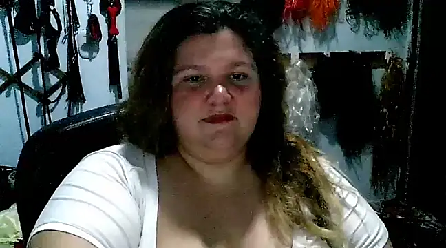 squirt322bbw online show from 16, 2, 2025