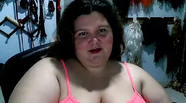 squirt322bbw online show from 18, 2, 2025