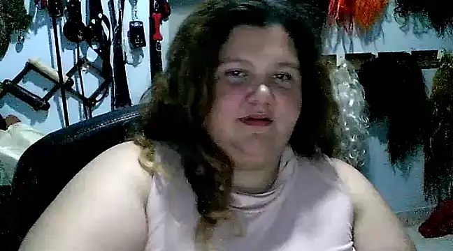 squirt322bbw online show from 3, 3, 2025