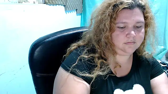 Snapshot of squirt322bbw chatting on 3, 4, 2026 squirt322bbw online show from 3, 4, 2026