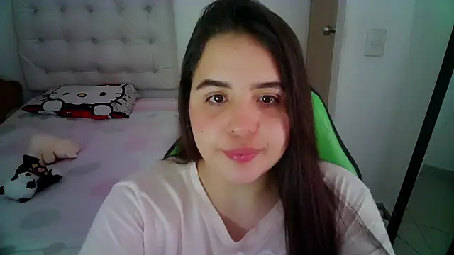 Snapshot of _alicia_z chatting on 14, 12, 2024 alicia z online show from 14, 12, 2024