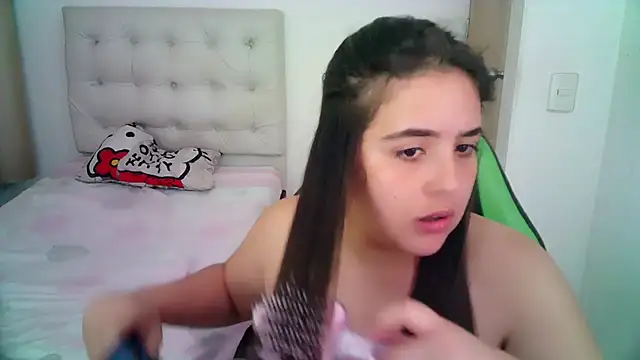 Snapshot of _alicia_z chatting on 26, 12, 2024 alicia z online show from 26, 12, 2024