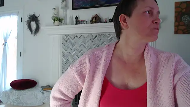 AuroraWillows online show from 4, 3, 2026