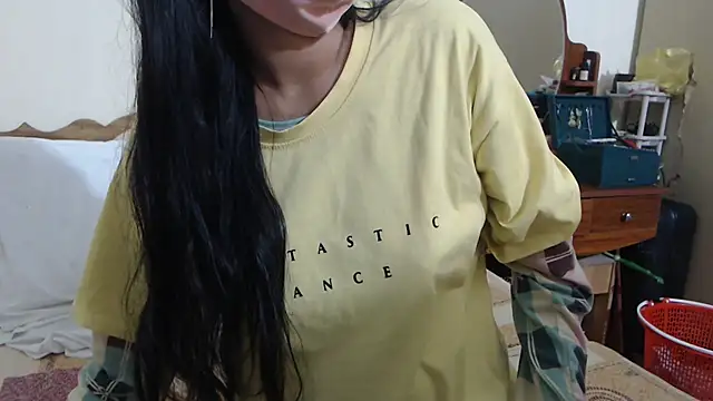 Snapshot of Beauty_Asian_Tina chatting on 13, 12, 2025 Beauty Asian Tina online show from 13, 12, 2025