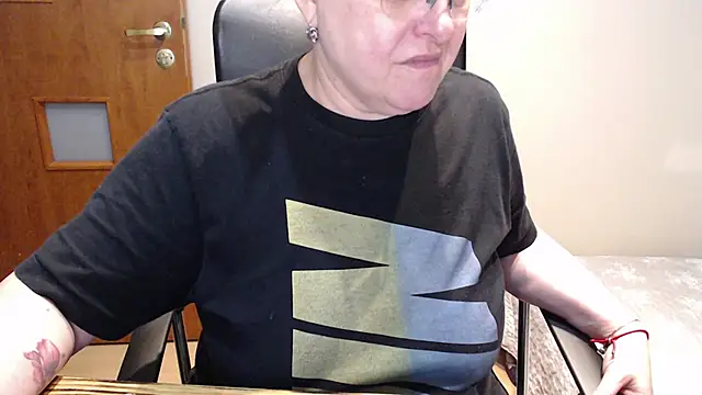 JoannaAndNeighbour online show from 16, 1, 2025