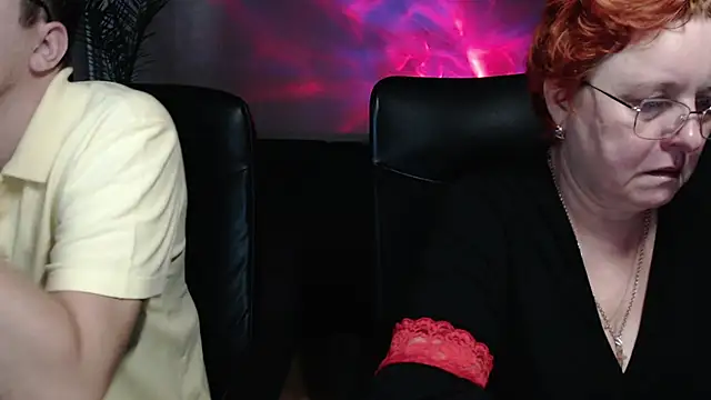 JoannaAndNeighbour online show from 16, 11, 2025