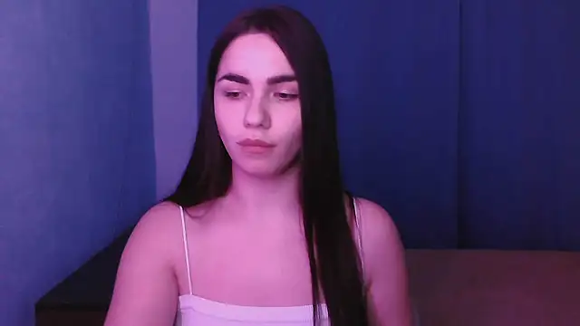 HannahMeid online show from 6, 1, 2025