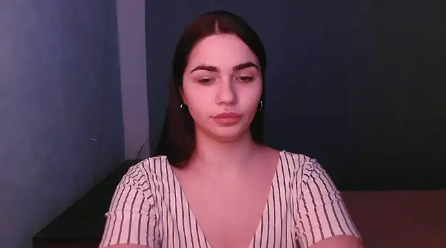 HannahMeid online show from 19, 2, 2025