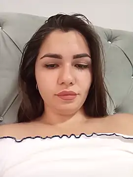 HannahMeid online show from 15, 10, 2025
