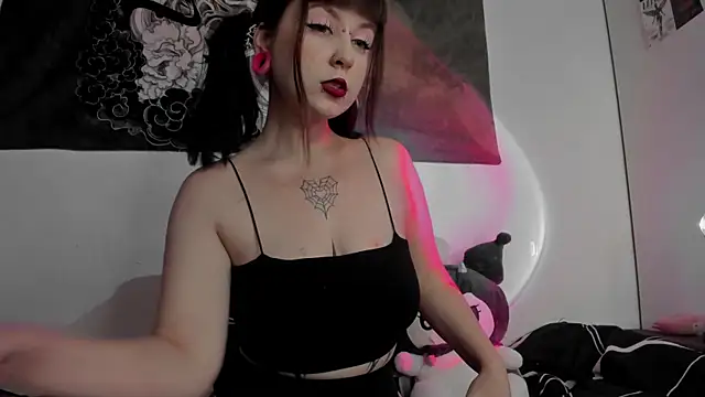 Snapshot of t0riayun0 chatting on 10, 1, 2025 t0riayun0 online show from 10, 1, 2025