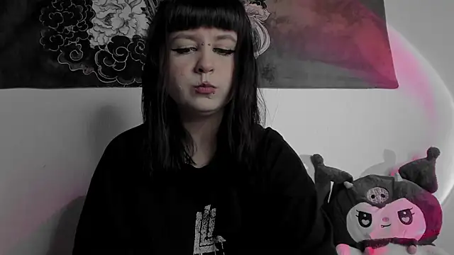 Snapshot of t0riayun0 chatting on 13, 1, 2025 t0riayun0 online show from 13, 1, 2025