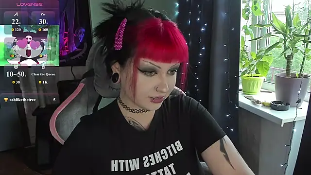Snapshot of t0riayun0 chatting on 15, 6, 2026 t0riayun0 online show from 15, 6, 2026
