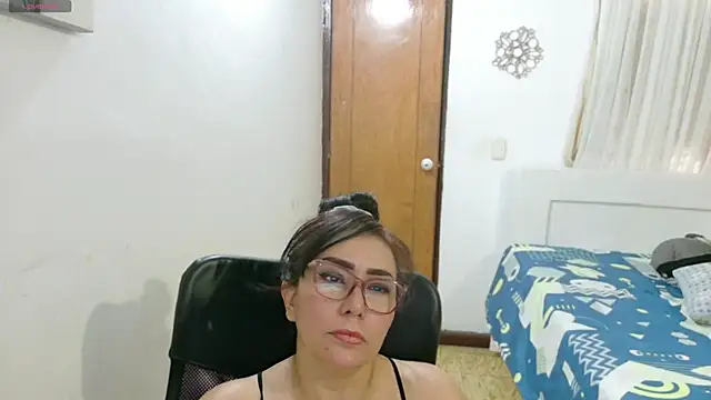 hottplay online show from 7, 11, 2025