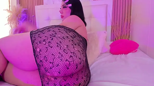 Lulu exotic1 online show from 24, 6, 2026