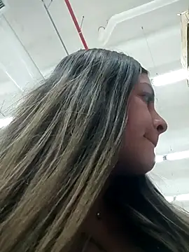 Snapshot of alana_69 chatting on 12, 9, 2025 alana 69 online show from 12, 9, 2025