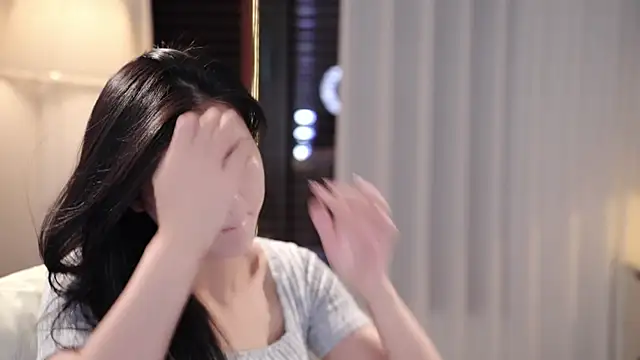 Ocean--Lili online show from 22, 9, 2025