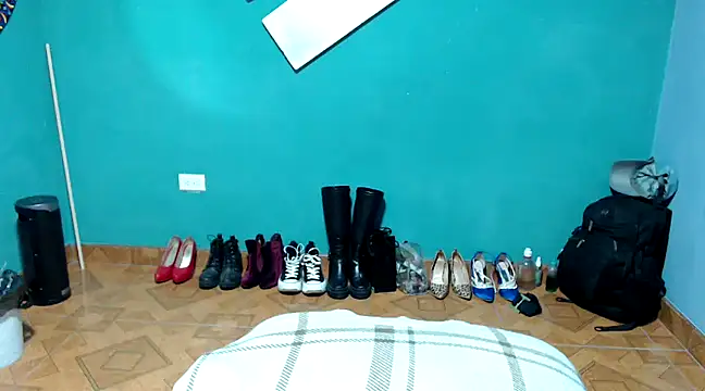 marinadenoche online show from 11, 1, 2025