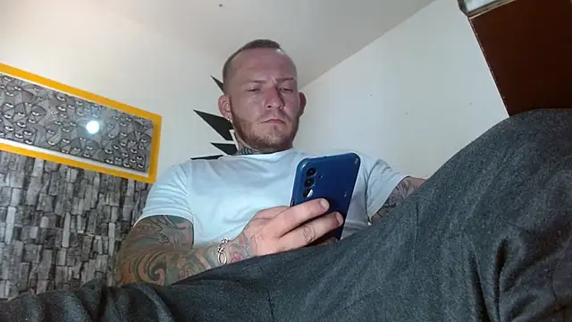 stripnolimits online show from 23, 10, 2025