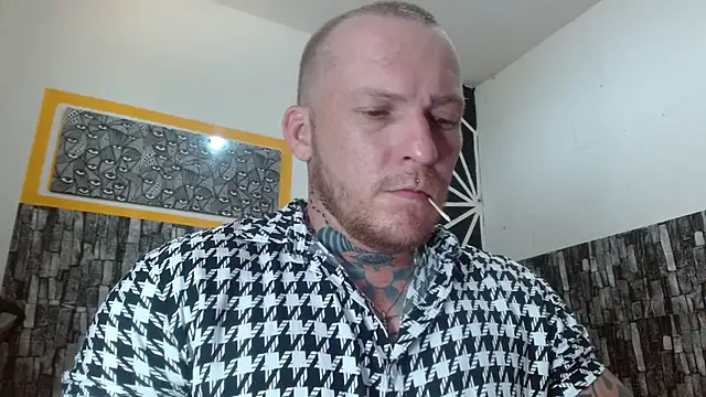 stripnolimits online show from 15, 5, 2026