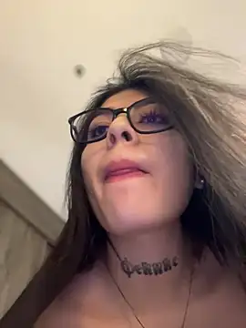 Sarasanders 4 online show from 12, 3, 2025