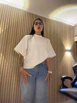 Sarasanders 4 online show from 23, 2, 2026