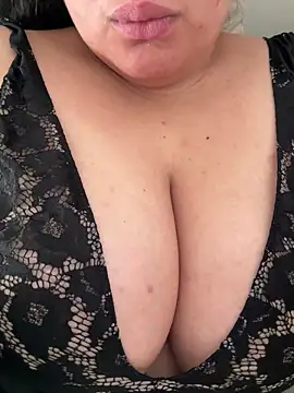 bigboobsbrazilian online show from 27, 5, 2026