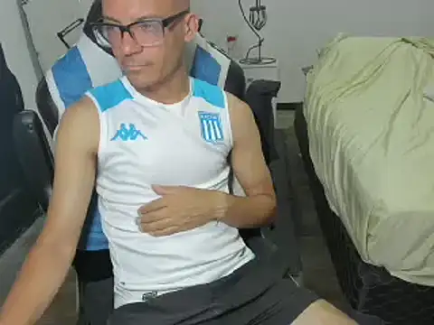 guachin hunk online show from 19, 12, 2024