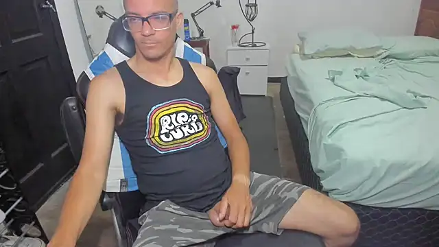 guachin hunk online show from 7, 1, 2025