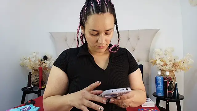 Snapshot of MIchelMomet chatting on 22, 3, 2025 MIchelMomet online show from 22, 3, 2025