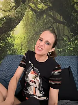 LadyChantale online show from 26, 2, 2025