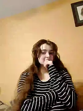 Snapshot of Snowbunnycake_131 chatting on 7, 12, 2024 Snowbunnycake 131 online show from 7, 12, 2024