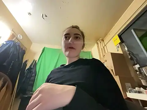 Snapshot of Snowbunnycake_131 chatting on 20, 2, 2026 Snowbunnycake 131 online show from 20, 2, 2026