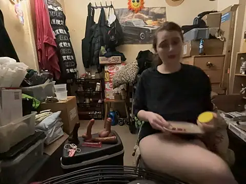 Snowbunnycake 131 online show from 14, 5, 2026