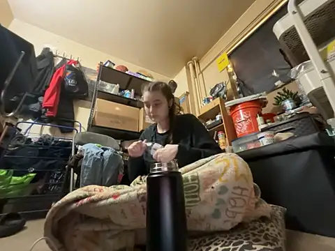 Snowbunnycake 131 online show from 2, 6, 2026