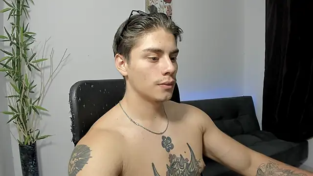 Giordano Russo online show from 19, 12, 2024